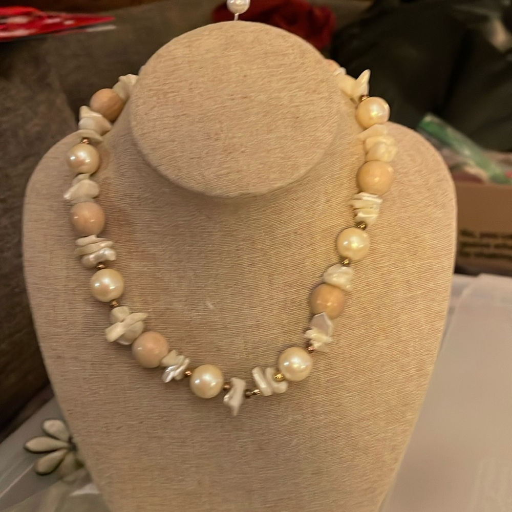 Dotty Smith necklace VINTAGE